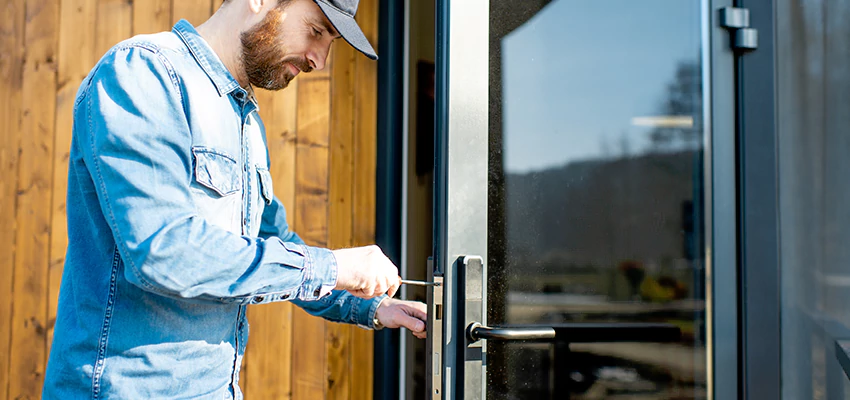 Frameless Glass Storefront Door Locks Replacement in Marina del Rey, CA