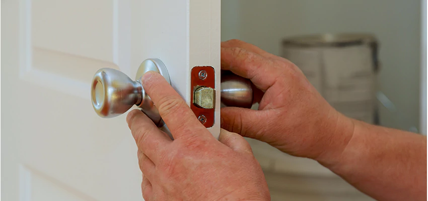 AAA Locksmiths For lock Replacement in Marina del Rey, California